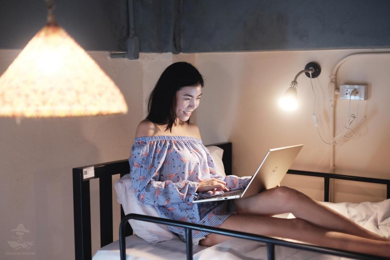 Khaosan Station (Adults Only) Hostel Банкок Екстериор снимка
