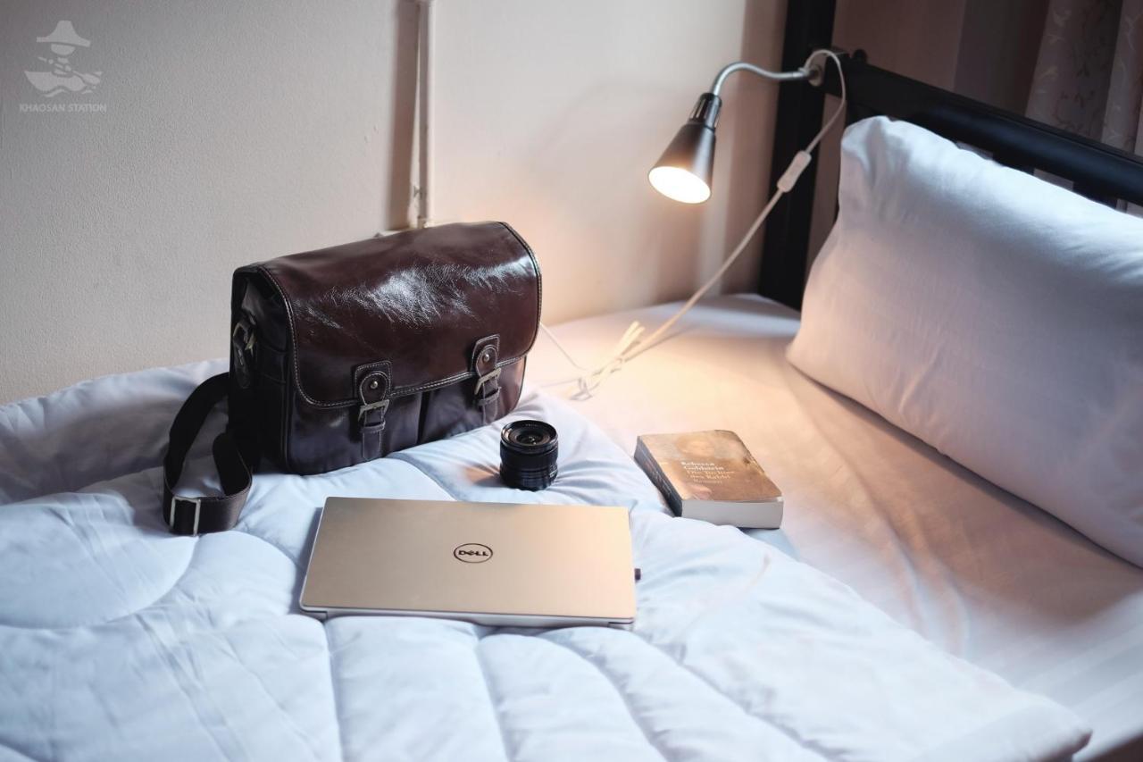 Khaosan Station (Adults Only) Hostel Банкок Екстериор снимка