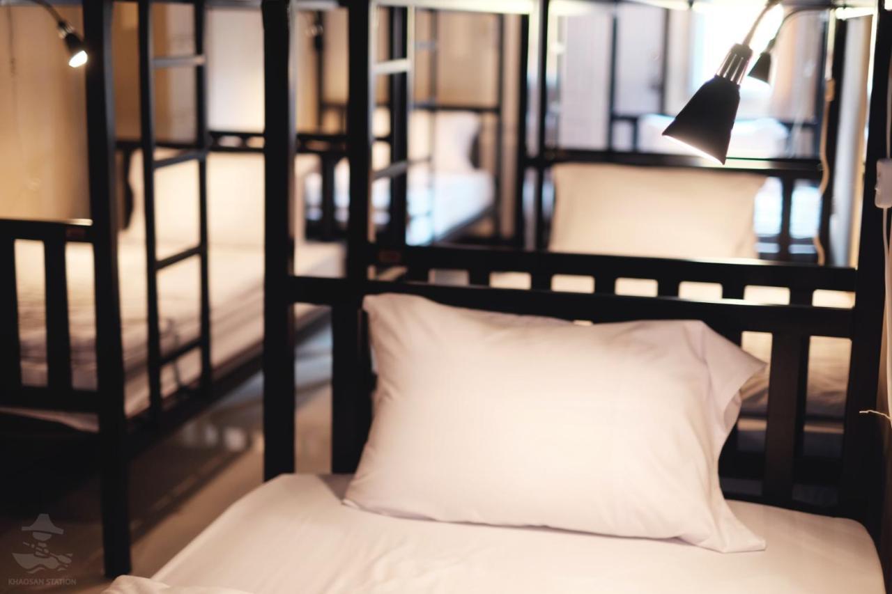 Khaosan Station (Adults Only) Hostel Банкок Екстериор снимка