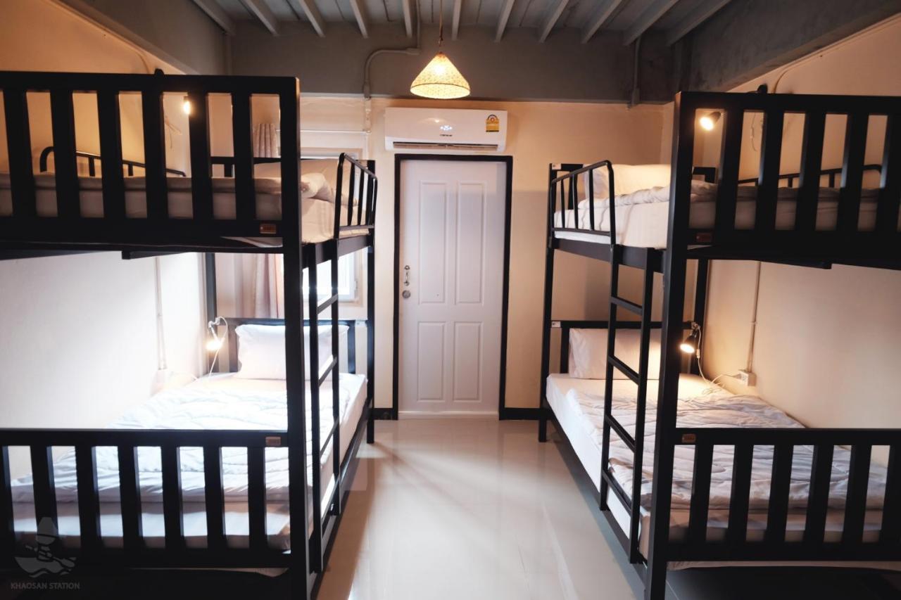 Khaosan Station (Adults Only) Hostel Банкок Екстериор снимка