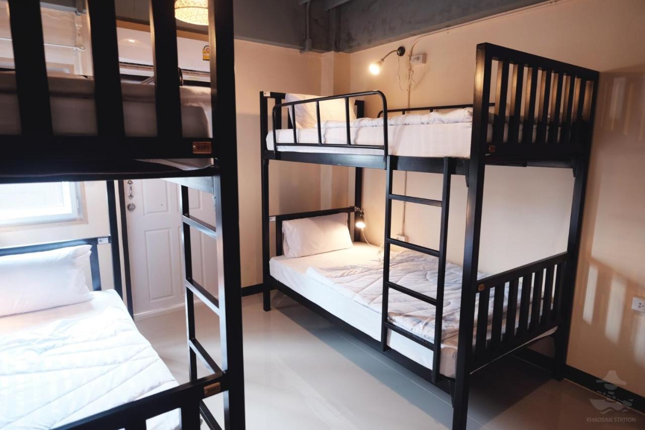 Khaosan Station (Adults Only) Hostel Банкок Екстериор снимка