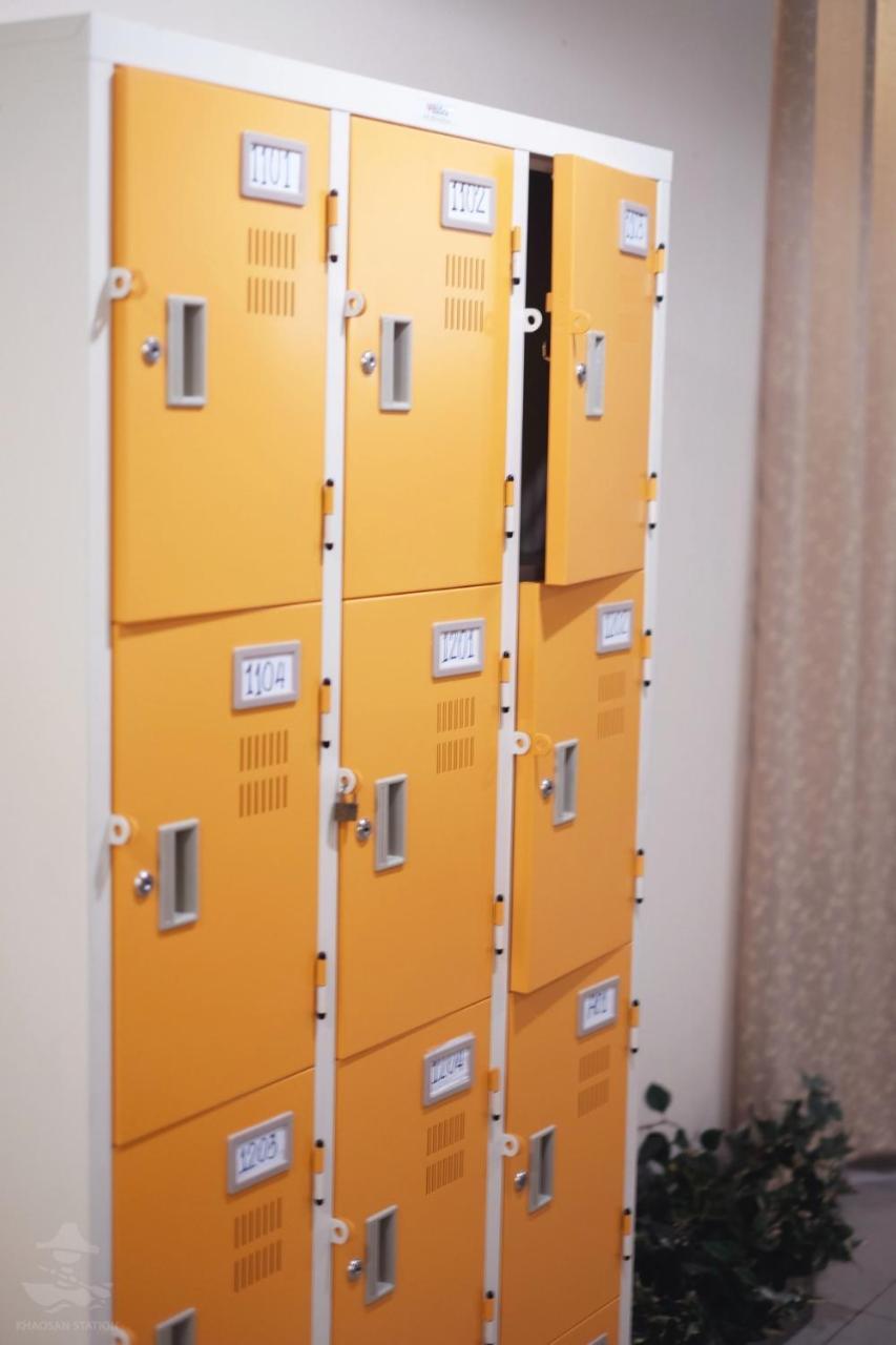 Khaosan Station (Adults Only) Hostel Банкок Екстериор снимка