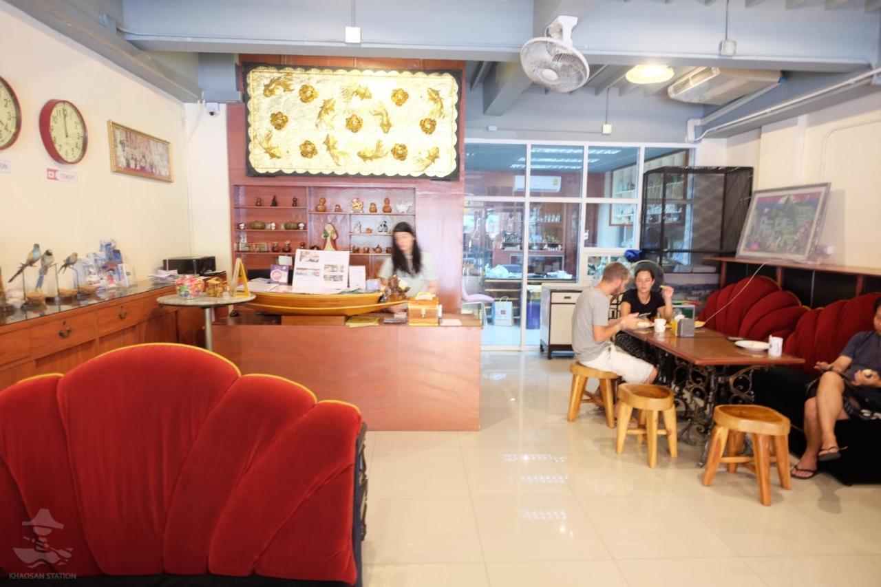 Khaosan Station (Adults Only) Hostel Банкок Екстериор снимка