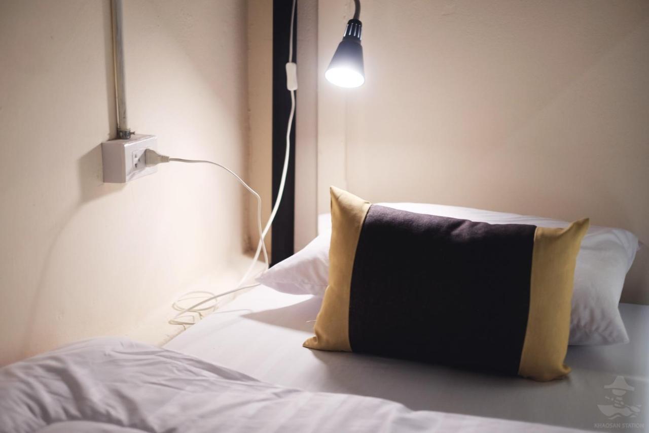 Khaosan Station (Adults Only) Hostel Банкок Екстериор снимка
